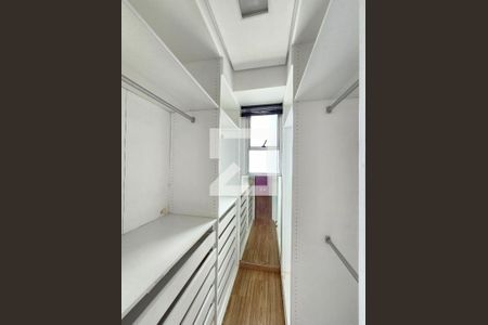 Closet de apartamento à venda com 3 quartos, 102m² em Belvedere, Belo Horizonte