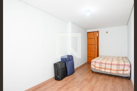 Quarto 1 de casa à venda com 3 quartos, 100m² em Parque Bristol, São Paulo