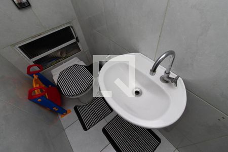 Lavabo de casa de condomínio à venda com 3 quartos, 150m² em Vila Mazzei, São Paulo