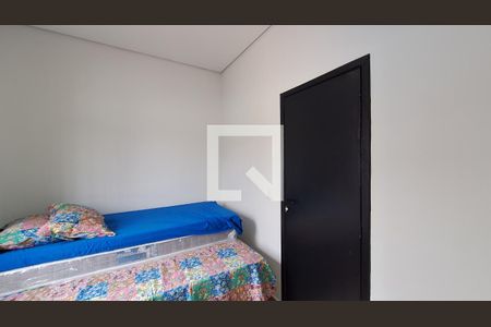 Quarto  de casa para alugar com 3 quartos, 405m² em Maracanã, Praia Grande