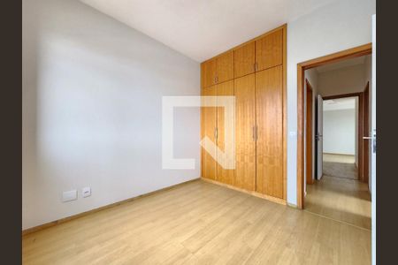 Quarto 3 de apartamento à venda com 3 quartos, 102m² em Belvedere, Belo Horizonte