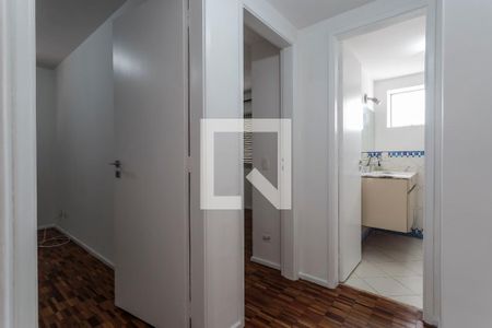 Corredor de apartamento à venda com 3 quartos, 87m² em Moema, São Paulo