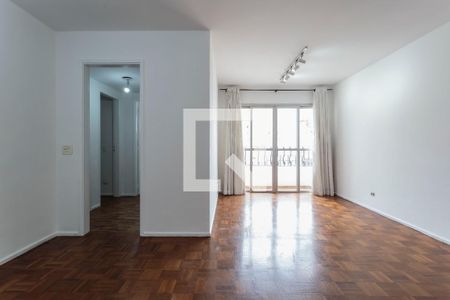 Sala de apartamento à venda com 3 quartos, 87m² em Moema, São Paulo