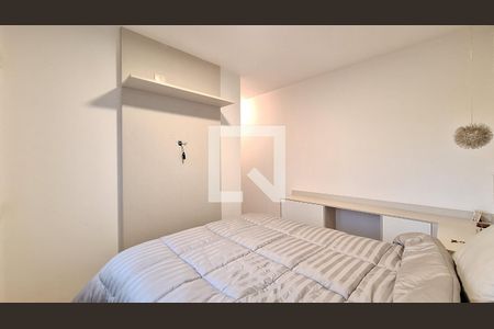 Quarto Suíte de apartamento à venda com 1 quarto, 64m² em Vila Anastácio, São Paulo