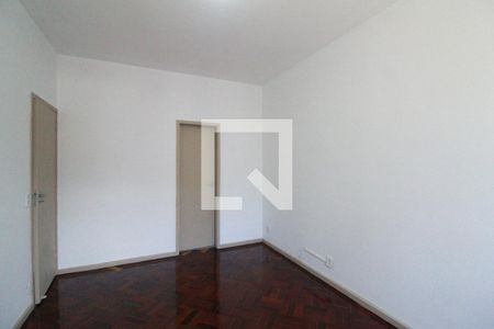 Suíte de apartamento para alugar com 2 quartos, 73m² em Leme, Rio de Janeiro