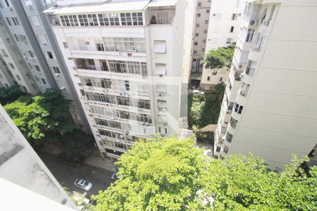 Vista da Sala de apartamento para alugar com 2 quartos, 73m² em Leme, Rio de Janeiro