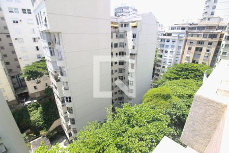 Vista da Suíte de apartamento para alugar com 2 quartos, 73m² em Leme, Rio de Janeiro