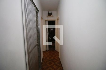 Sala - Corredor de apartamento para alugar com 3 quartos, 42m² em Parada de Lucas, Rio de Janeiro