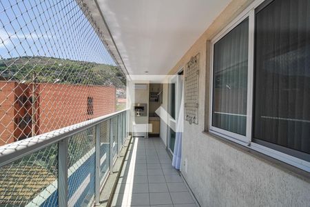 Sala de apartamento à venda com 2 quartos, 97m² em Icaraí, Niterói