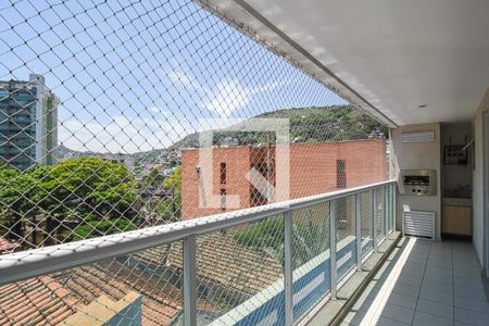 Sala de apartamento à venda com 2 quartos, 97m² em Icaraí, Niterói