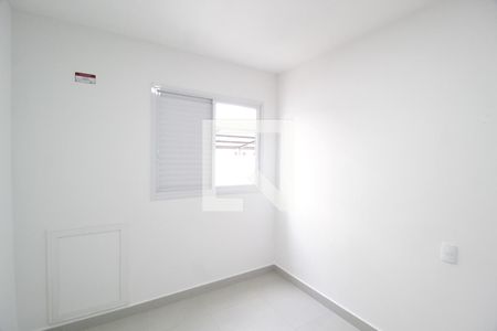 Quarto 2 de apartamento para alugar com 2 quartos, 45m² em Jaraguá, Uberlândia