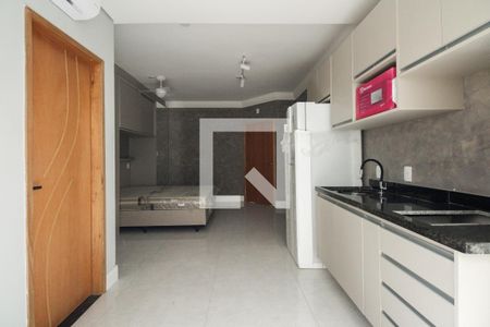 Studio - Cozinha  de kitnet/studio para alugar com 1 quarto, 32m² em Vila Gomes Cardim, São Paulo