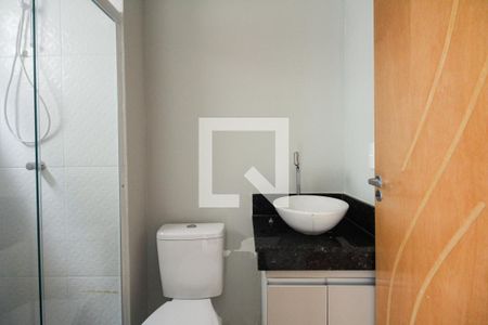 Banheiro  de kitnet/studio para alugar com 1 quarto, 32m² em Vila Gomes Cardim, São Paulo