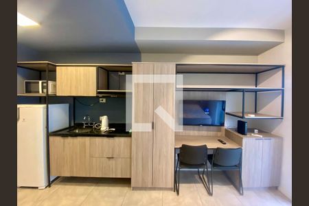 Sala/Cozinha/quarto de apartamento para alugar com 1 quarto, 24m² em Belenzinho, São Paulo