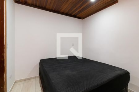 Suíte de casa para alugar com 1 quarto, 60m² em Vila Santa Maria, São Paulo