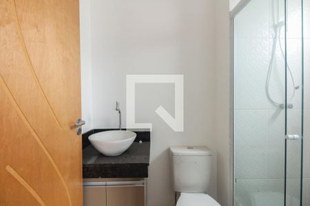 Banheiro  de kitnet/studio para alugar com 1 quarto, 24m² em Vila Gomes Cardim, São Paulo