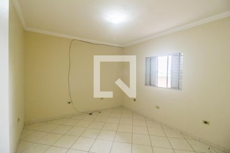 Quarto de casa para alugar com 1 quarto, 65m² em Vila Lourdes, Barueri