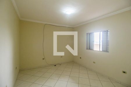 Quarto de casa para alugar com 1 quarto, 65m² em Vila Lourdes, Barueri