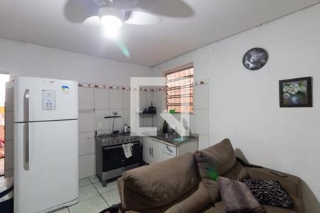 Sala/Cozinha de casa à venda com 2 quartos, 200m² em Itaquera, São Paulo