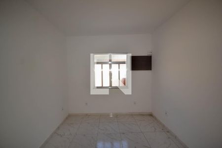 Quarto de casa para alugar com 1 quarto, 40m² em Centro, Nilópolis