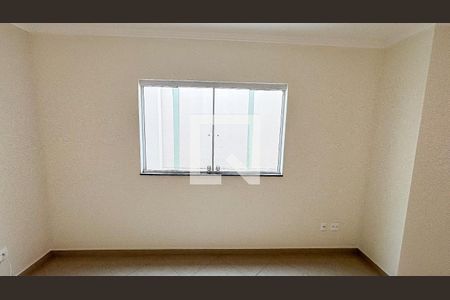 Sala de apartamento à venda com 2 quartos, 50m² em Vila Eldízia, Santo André