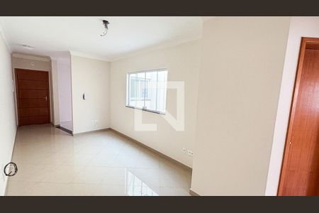 Sala de apartamento à venda com 2 quartos, 50m² em Vila Eldízia, Santo André