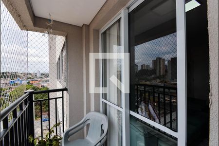 Sala/varanda de apartamento à venda com 2 quartos, 45m² em Vila Galvão, Guarulhos