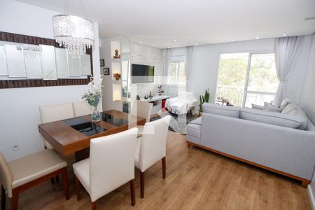 Sala de apartamento à venda com 2 quartos, 69m² em Vila Suzana, São Paulo