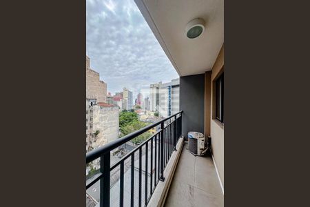 Varanda da Sala/Quarto de kitnet/studio à venda com 1 quarto, 25m² em Liberdade, São Paulo