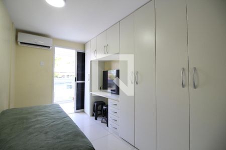 Quarto 1 de apartamento à venda com 3 quartos, 92m² em Freguesia (jacarepaguá), Rio de Janeiro