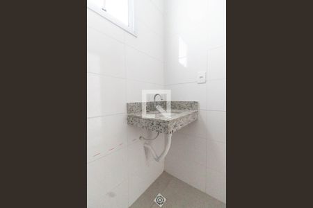 Banheiro de apartamento para alugar com 1 quarto, 28m² em Vila Dom Pedro Ii, São Paulo