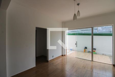 Sala de apartamento para alugar com 3 quartos, 110m² em Liberdade, Belo Horizonte