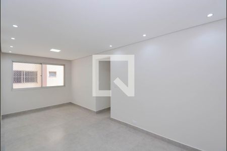 Sala de apartamento à venda com 2 quartos, 64m² em Vila Leonor, São Paulo