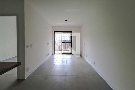 Sala/ cozinha  de kitnet/studio à venda com 1 quarto, 40m² em Liberdade, São Paulo