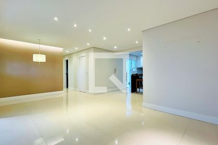 Sala de apartamento para alugar com 3 quartos, 110m² em Vila Augusta, Guarulhos