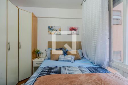 Quarto  de apartamento à venda com 1 quarto, 34m² em Centro Histórico, Porto Alegre