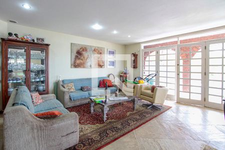 Sala de casa de condomínio à venda com 3 quartos, 600m² em Itanhangá, Rio de Janeiro