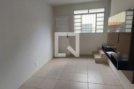 Casa à venda com 2 quartos, 47m² em Palmares, Belo Horizonte