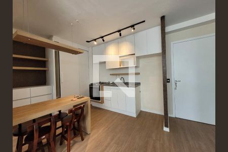 Apartamento à venda com 2 quartos, 40m² em Campo Grande, São Paulo