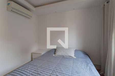 Quarto Suíte de apartamento à venda com 2 quartos, 60m² em Vila Olímpia, São Paulo