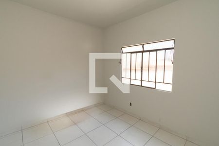 Quarto 1 de casa para alugar com 2 quartos, 180m² em Riacho das Pedras, Contagem