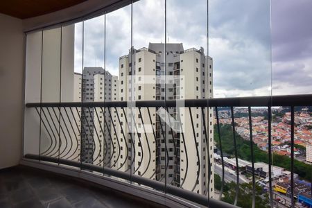 Varanda de apartamento à venda com 3 quartos, 110m² em Chácara Agrindus, Taboão da Serra