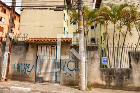 Apartamento à venda com 45m², 2 quartos e 1 vaga Apartamento à venda com 45m², 2 quartos e 1 vagaFachada + placa