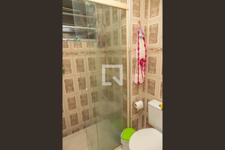 Apartamento à venda com 45m², 2 quartos e 1 vaga Apartamento à venda com 45m², 2 quartos e 1 vagaBanheiro