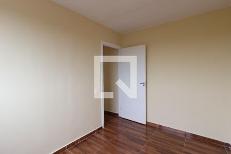 Quarto 2 de apartamento para alugar com 2 quartos, 41m² em Jardim Helian, São Paulo