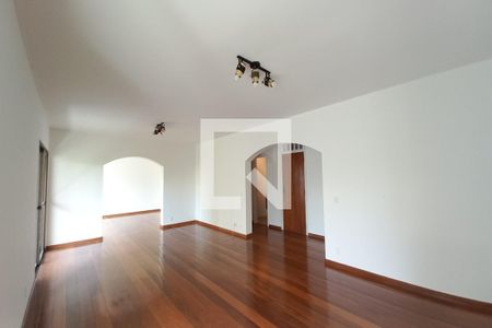 Sala de apartamento para alugar com 5 quartos, 280m² em Cambuí, Campinas