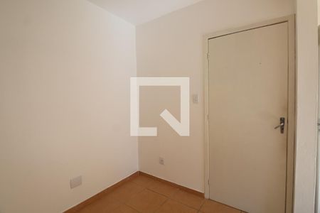 Quarto 2 de apartamento à venda com 3 quartos, 55m² em Marechal Rondon, Canoas