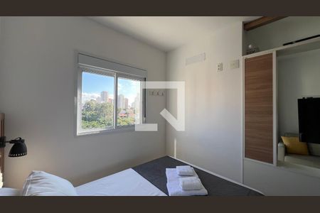 Quarto  de kitnet/studio à venda com 1 quarto, 705m² em Sumarezinho, São Paulo