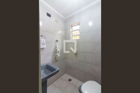 Lavabo de casa à venda com 2 quartos, 135m² em Santo Antônio, Osasco