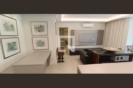 Sala de apartamento para alugar com 1 quarto, 65m² em Morumbi, São Paulo